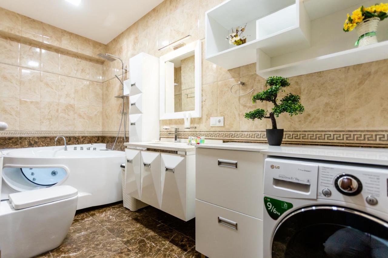 Central Cozy 3Bd-2Bath Apartment Tbilisi Exterior foto
